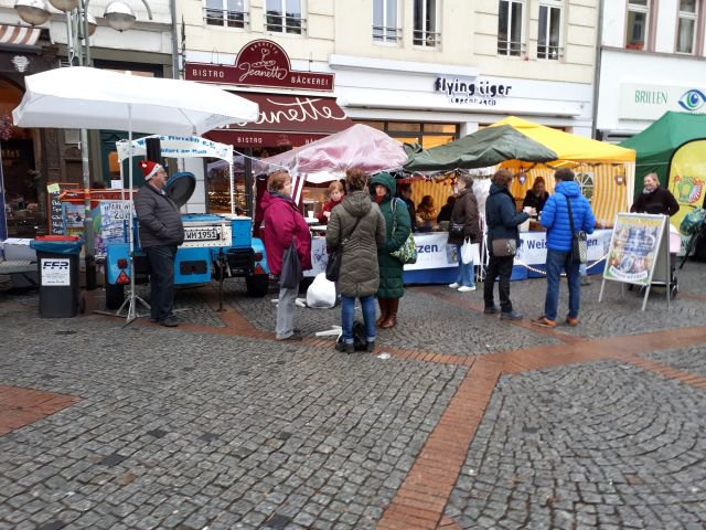 28. Nikolausmarkt der Bornheimer Vereine 2018